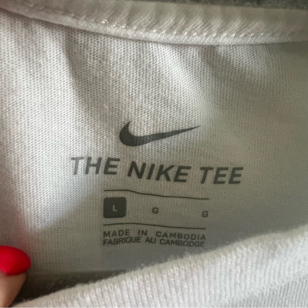Nike Men’s Swoosh Logo T-Shirt White Large - Picture 3 of 4